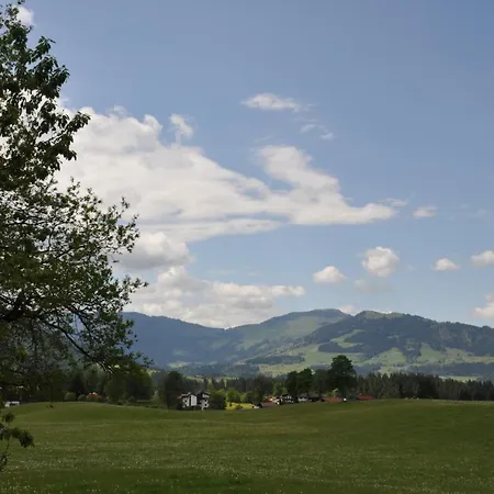 Haus Leo منزل للإقامة وستندورف