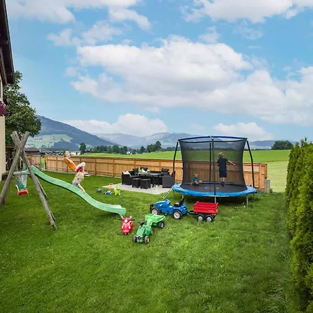 Haus Leo Privatunterkunft